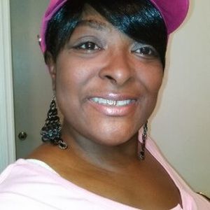 Meet your Posher, Adriane